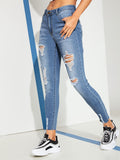 Ripped Pocket Detail Skinny Jeans